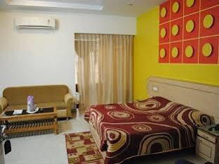 Hotel Shane Avadh Faizābād Екстериор снимка